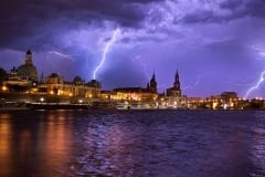 Gewitter über der Skyline