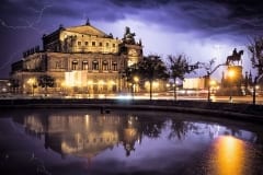 Gewitter am Theaterplatz