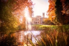 Schloss Eckberg im Herbst
