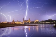 Gewitterzelle über Dresden