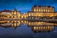 Dresdner Zwinger zur Blauen Stunde
