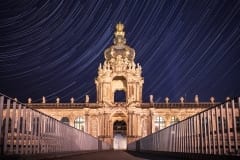 Sternspuren über dem Dresdner Zwinger