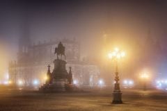 Nebel am Theaterplatz
