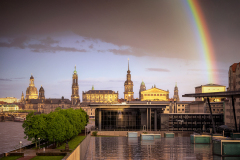 Regenbogen über der Altstadt