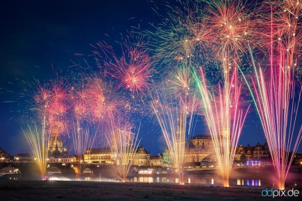 Feuerwerk am Königsufer