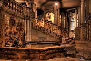 Der Treppenaufgang im Dresdner Zwinger.