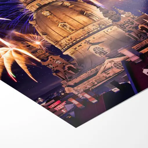 Fotoabzug (00219) Feuerwerk hinter der Frauenkirche – Bild 3