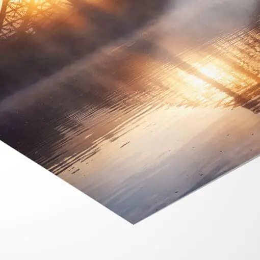 Poster (00874) Blaues Wunder im Nebel – Bild 3