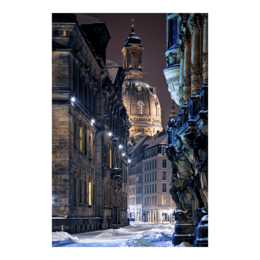 Alu-Dibond (00900) Augustusstraße im Schnee