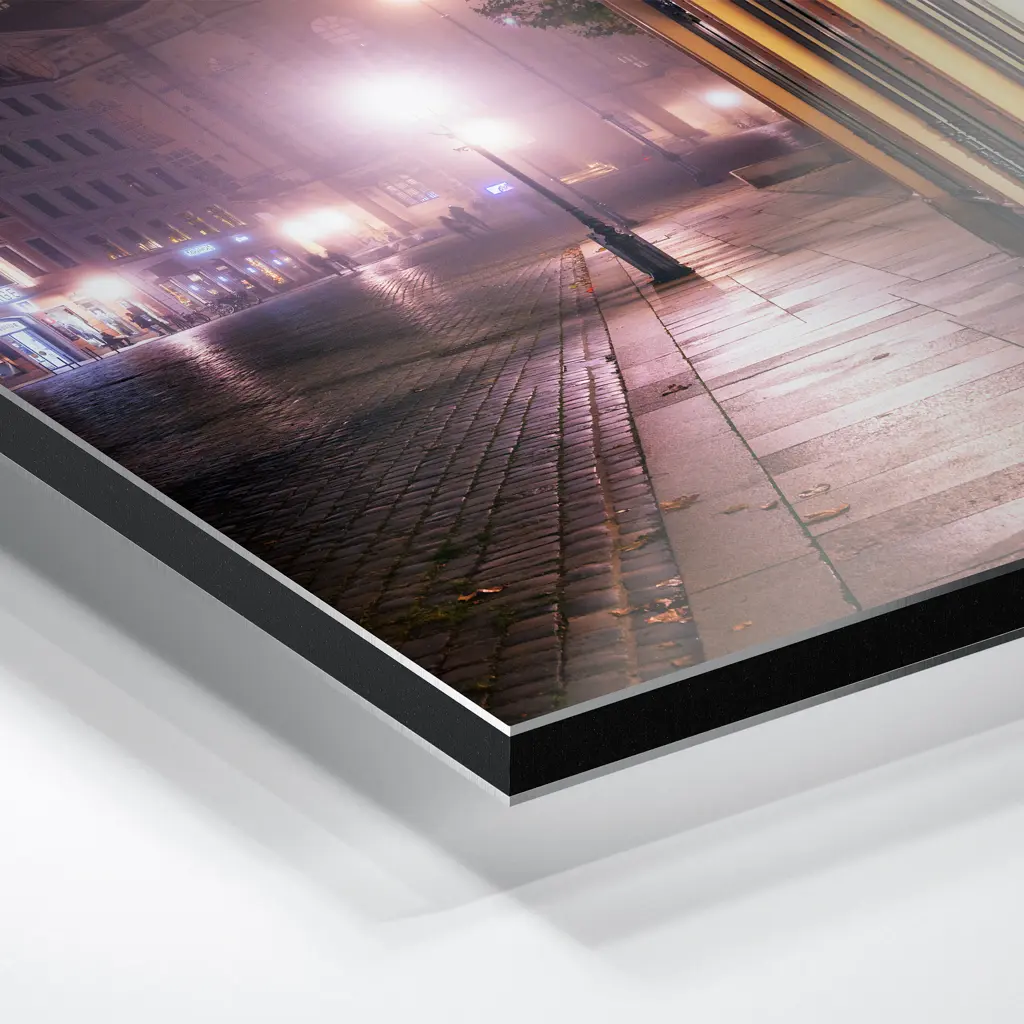 Alu-Dibond (01558) Frauenkirche im Nebel – Bild 2