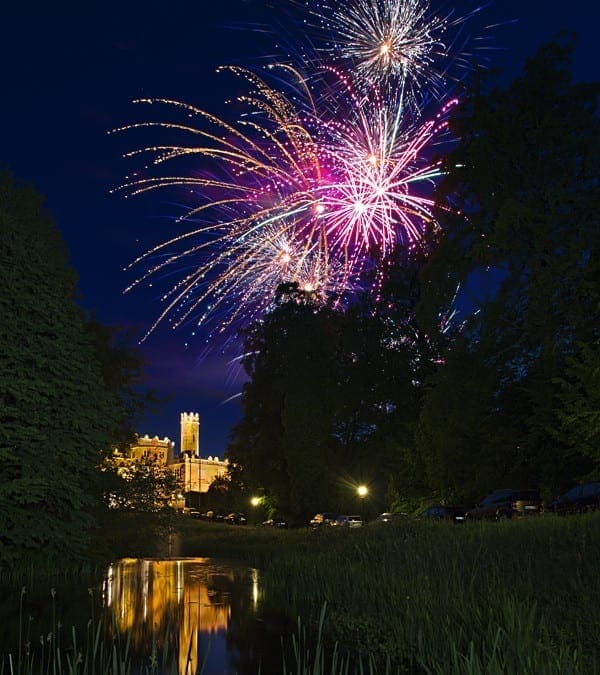 Hochzeitsfeuerwerk am Schloß Eckberg