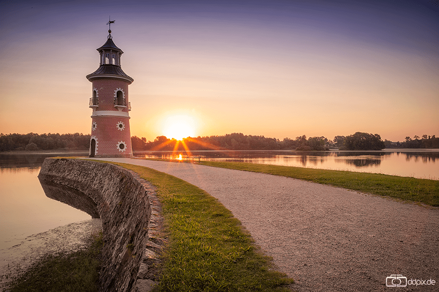 Der Leuchturm zum Sonnenaufgang