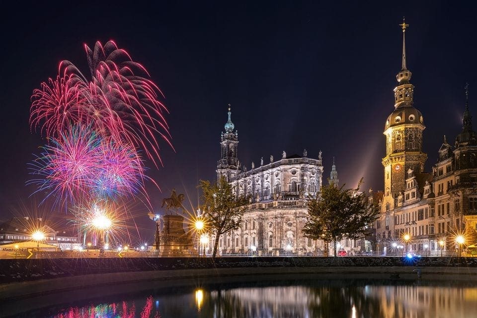 Feuerwerk zum Riverboat Shuffle 2018 in Dresden