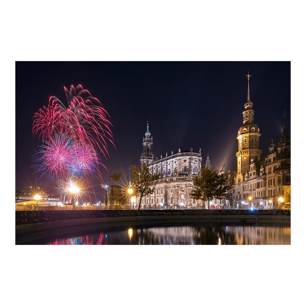 Alu-Dibond (00616) Feuerwerk über dem Theaterplatz