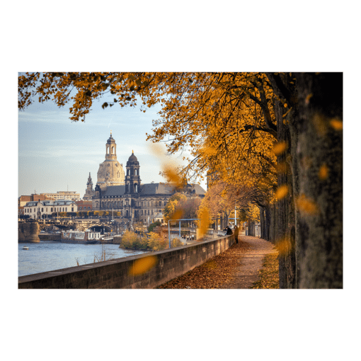 Leinwand (01142) Frauenkirche im Herbst