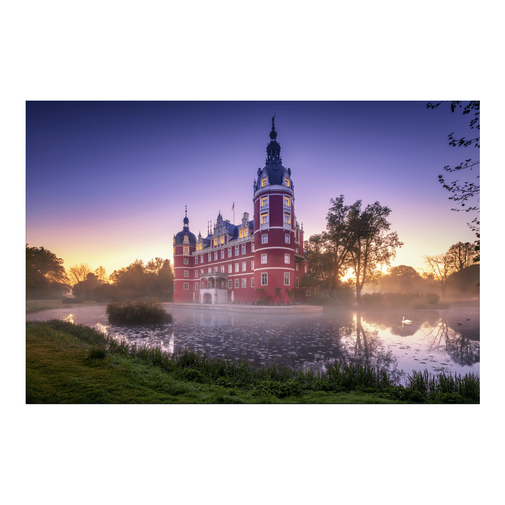 Leinwand (01670) Schloss Muskau im Morgennebel