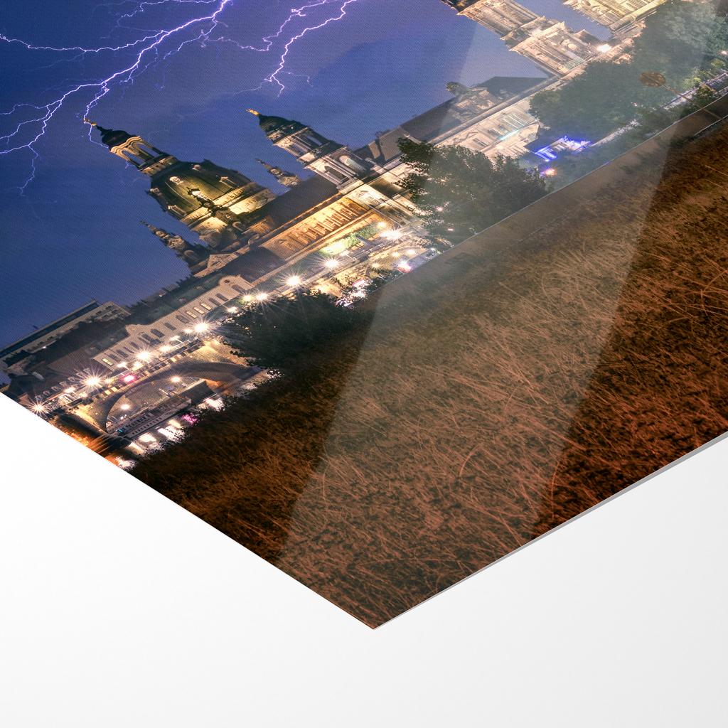 Poster (01731) Blitz über Skyline – Bild 5