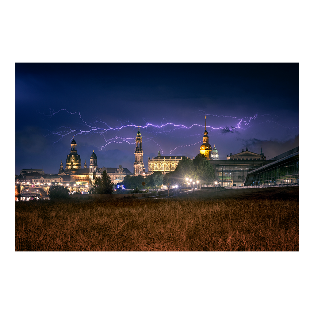Leinwand (01731) Blitz über Skyline